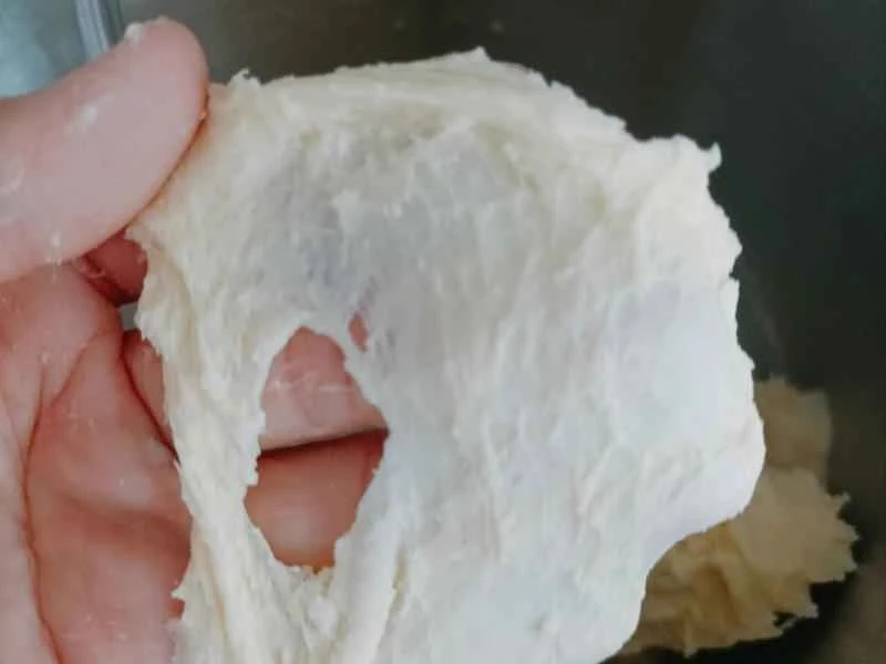 How to make pure milk hand-torn toast: Step 1