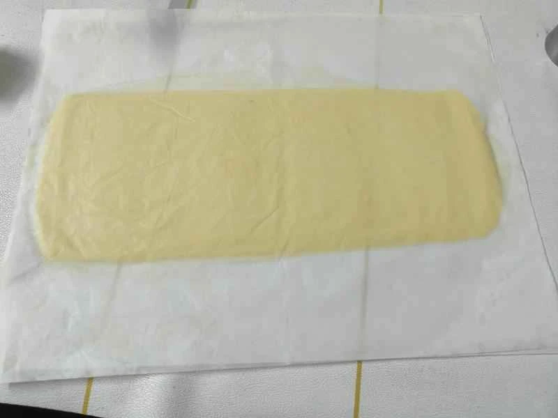 How to make pure milk hand-torn toast: Step 1