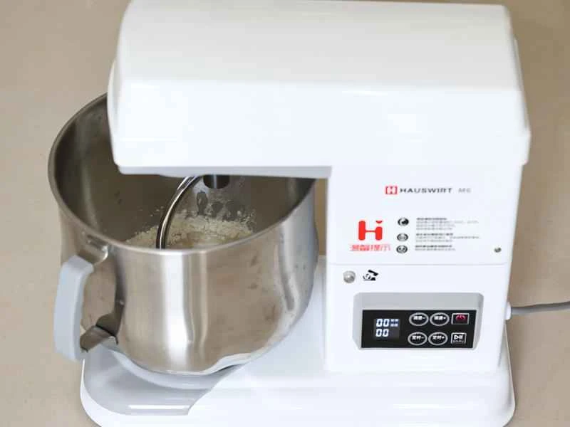 How to make pure milk hand-torn toast: Step 1