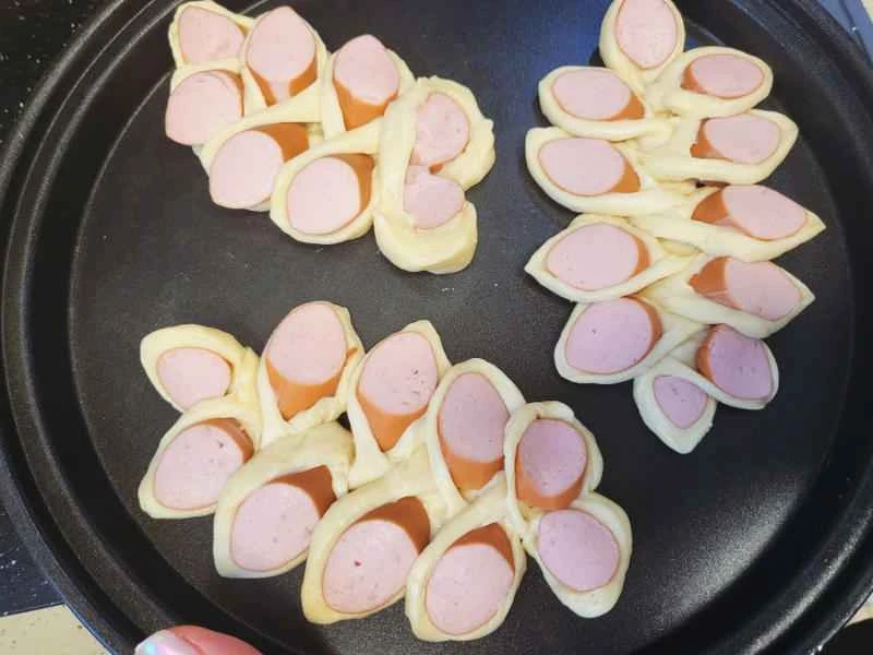 How to make pure milk hand-torn toast: Step 1