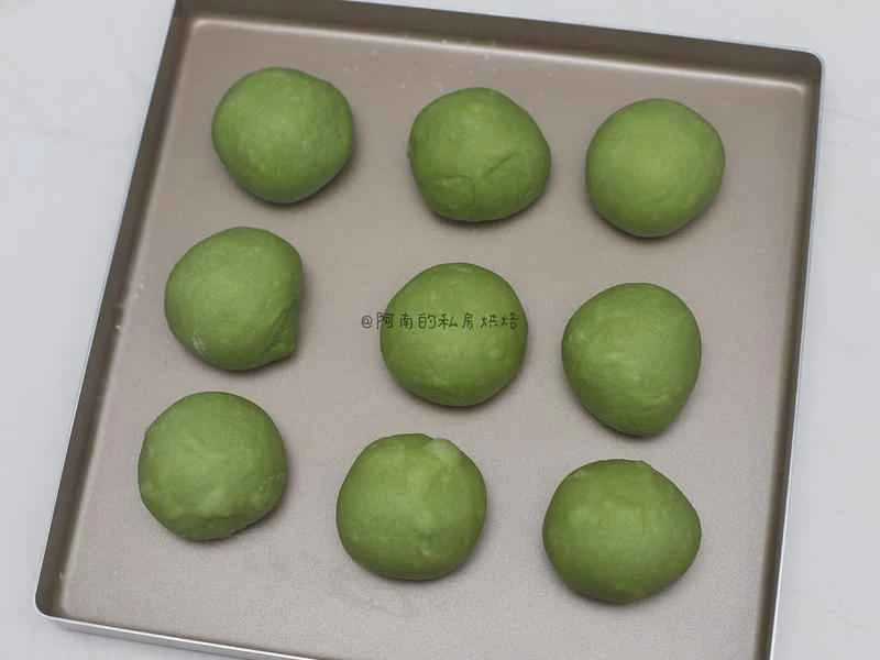 How to make pure milk hand-torn toast: Step 1