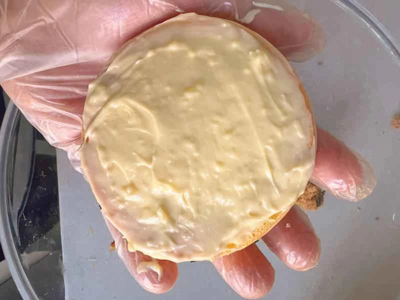 How to make pure milk hand-torn toast: Step 1