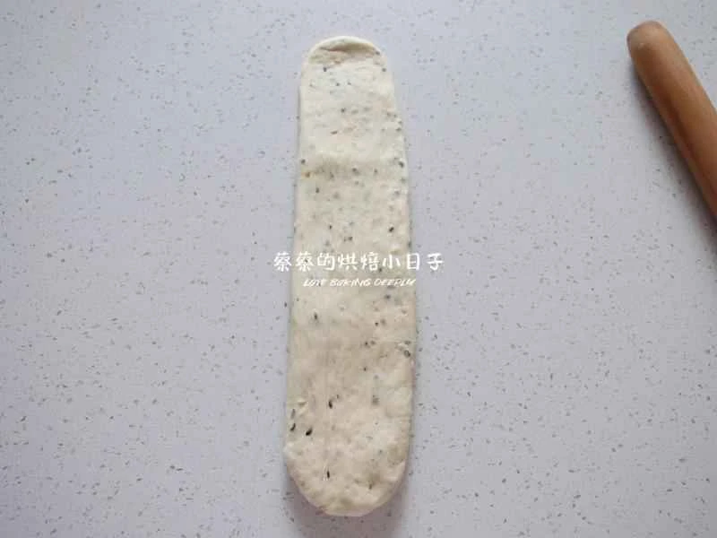 How to make pure milk hand-torn toast: Step 1