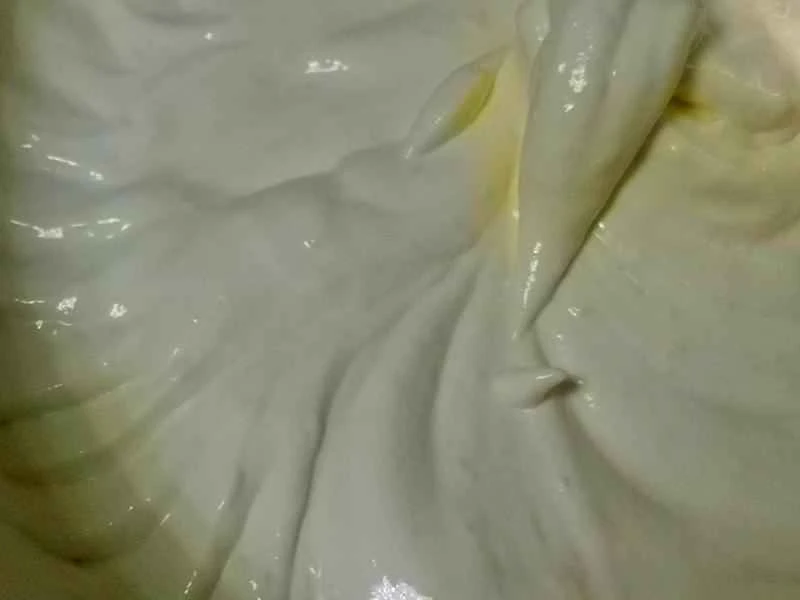 How to make pure milk hand-torn toast: Step 1