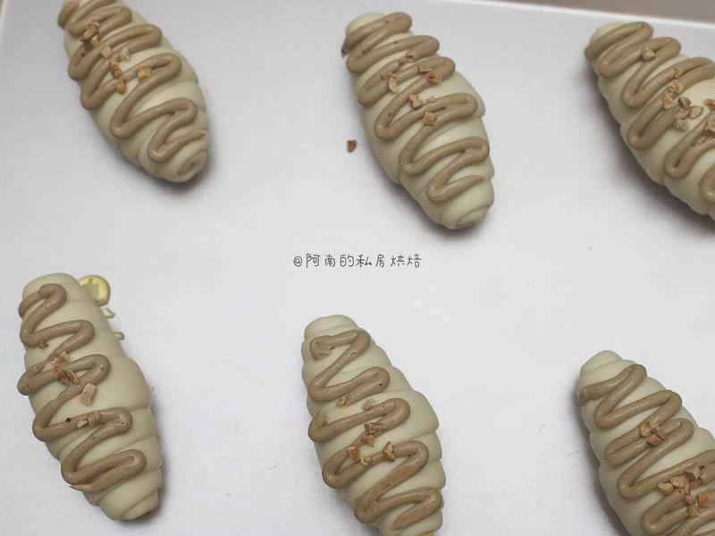 How to make pure milk hand-torn toast: Step 1