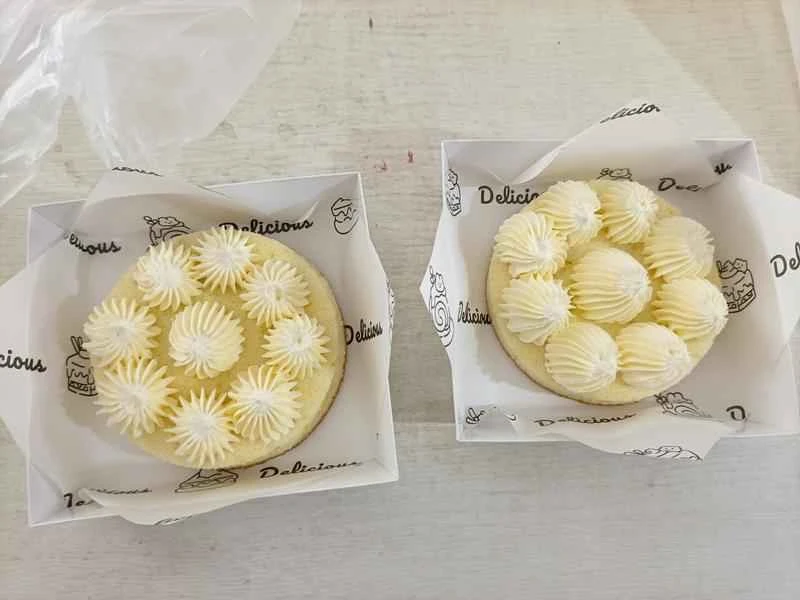 How to make pure milk hand-torn toast: Step 1