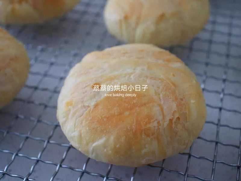 How to make pure milk hand-torn toast: Step 1