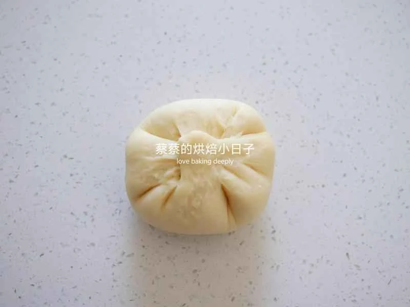 How to make pure milk hand-torn toast: Step 1