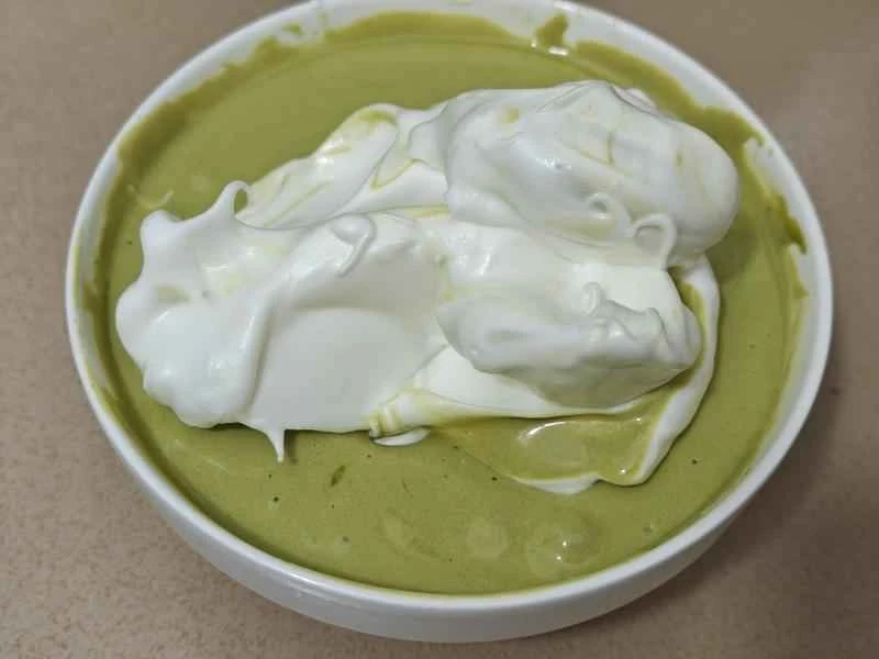 How to make pure milk hand-torn toast: Step 1