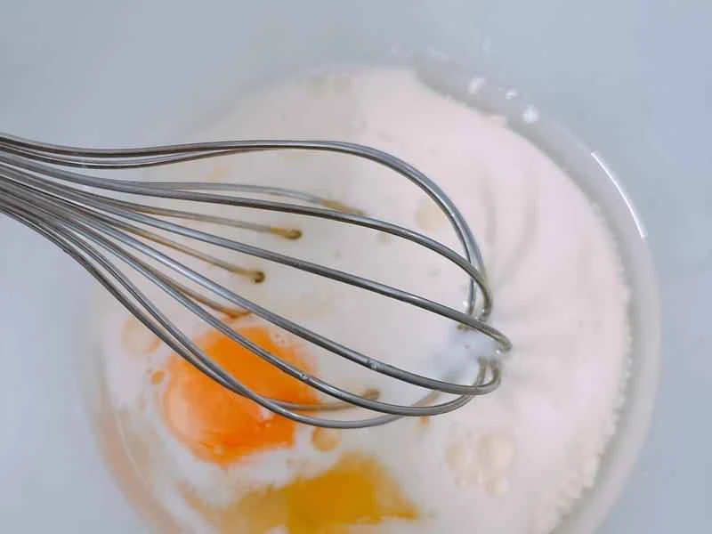 How to make pure milk hand-torn toast: Step 1