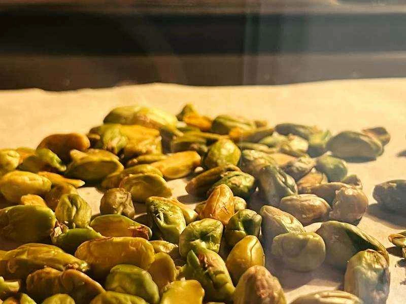 How to make pure milk hand-torn toast: Step 1