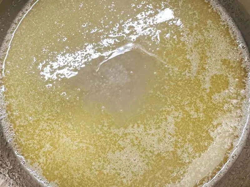 How to make pure milk hand-torn toast: Step 1