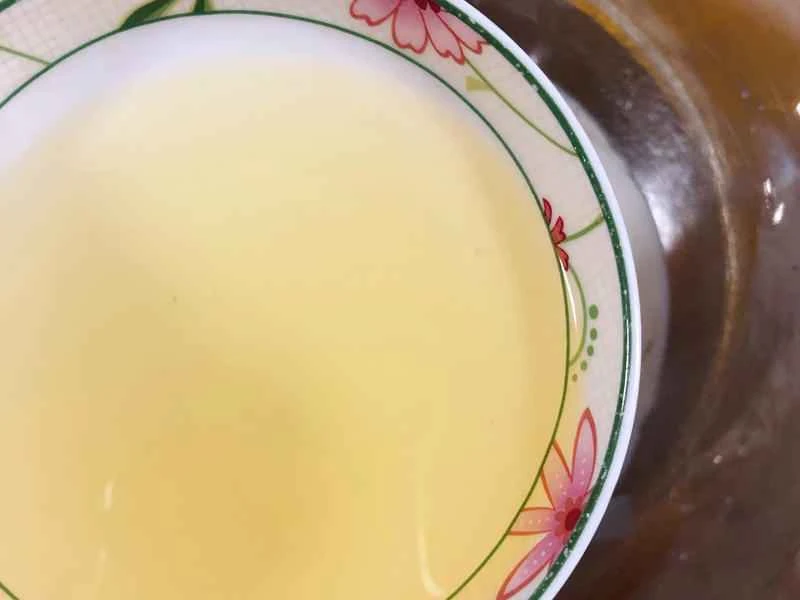 How to make pure milk hand-torn toast: Step 1