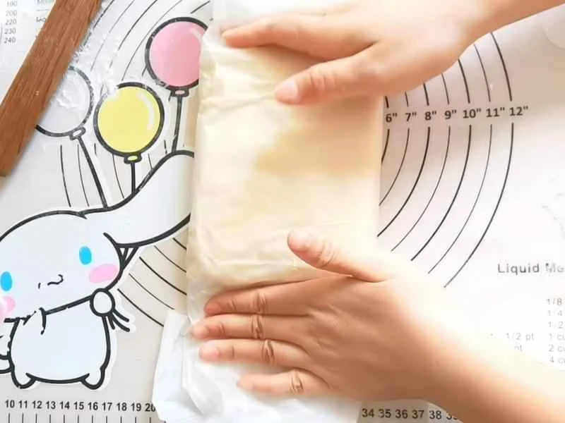 How to make pure milk hand-torn toast: Step 1