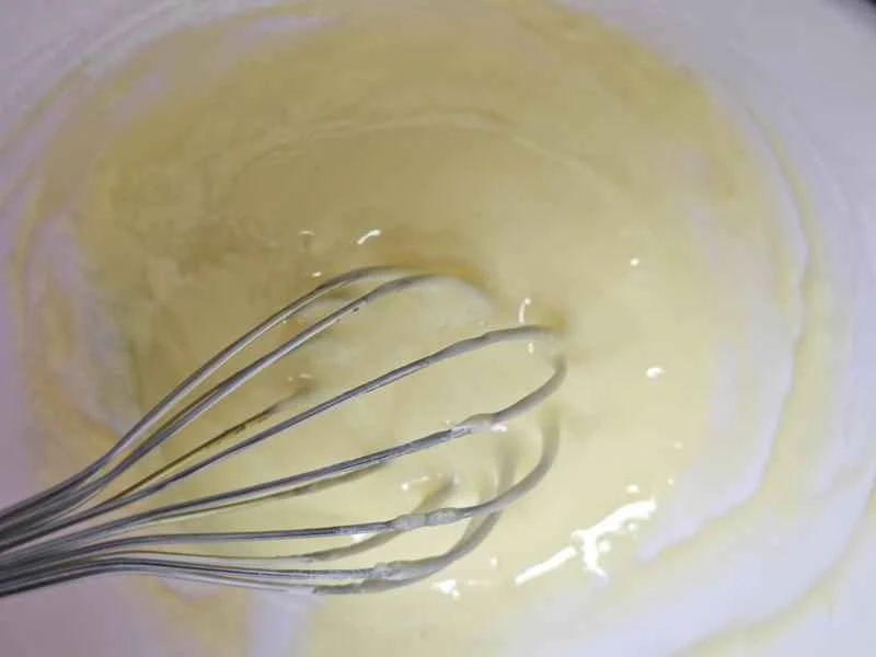 How to make pure milk hand-torn toast: Step 1