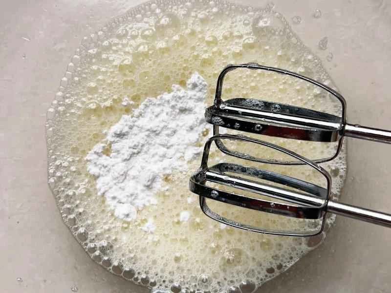 How to make pure milk hand-torn toast: Step 1