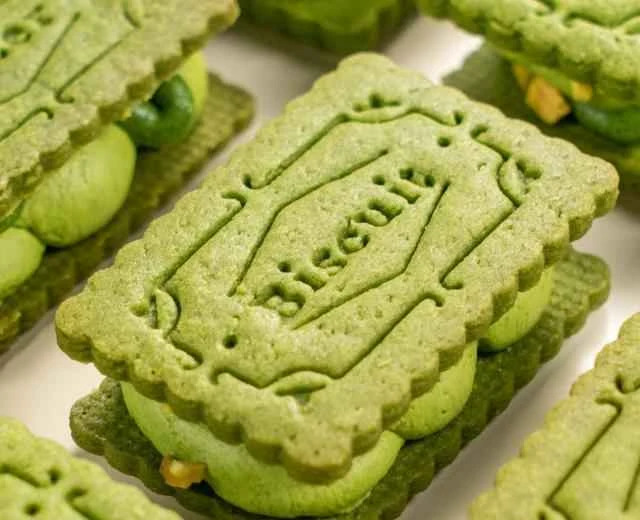 The recipe for the super popular homemade matcha butter cookies.