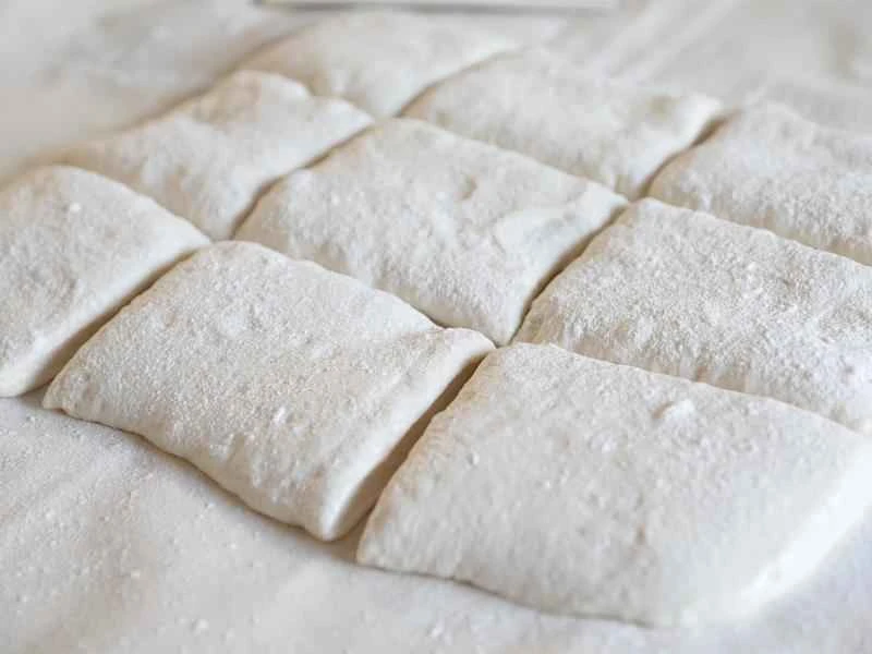 How to make pure milk hand-torn toast: Step 1