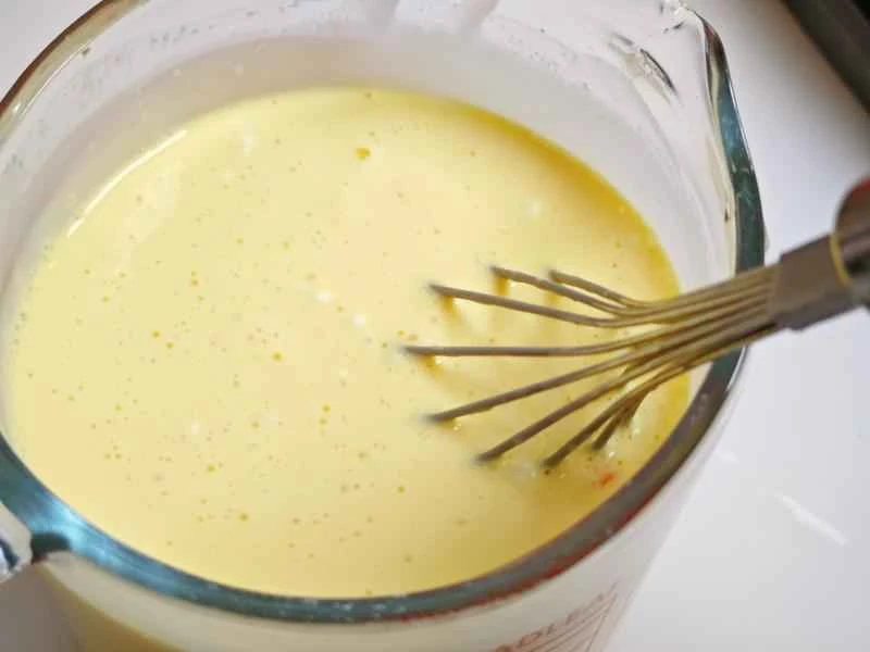 How to make pure milk hand-torn toast: Step 1