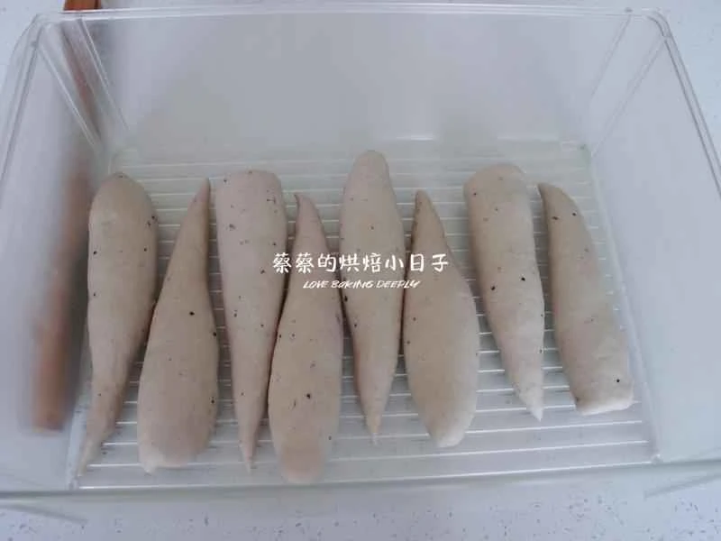 How to make pure milk hand-torn toast: Step 1