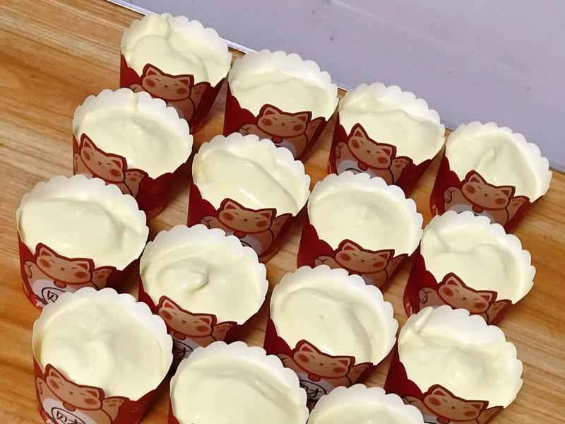 How to make pure milk hand-torn toast: Step 1