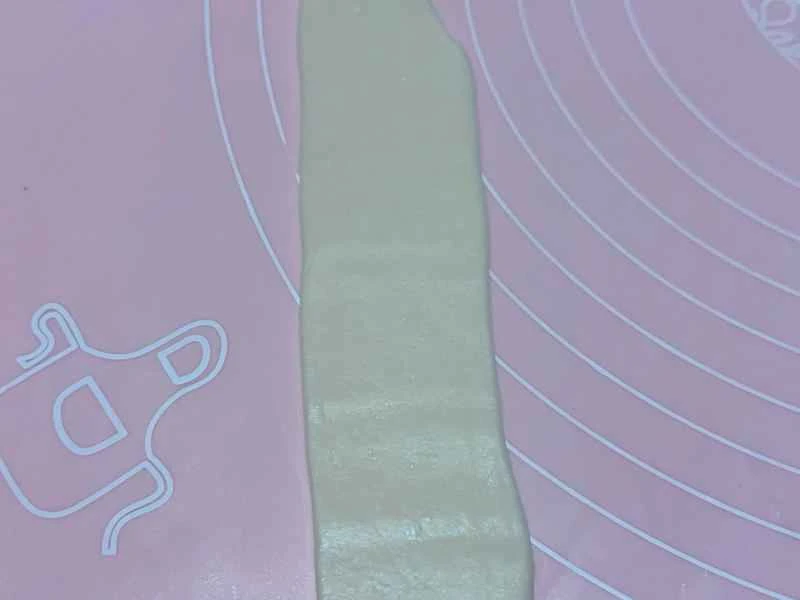 How to make pure milk hand-torn toast: Step 1