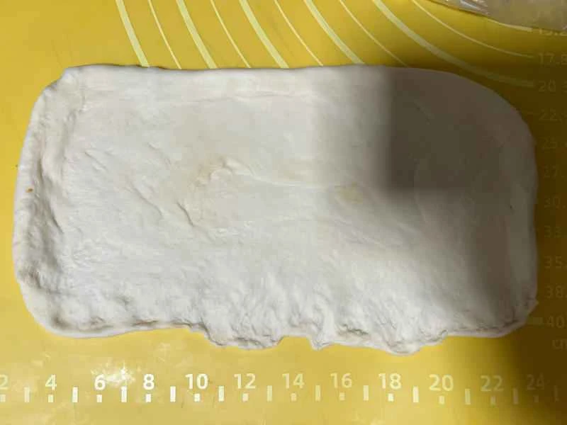 How to make pure milk hand-torn toast: Step 1