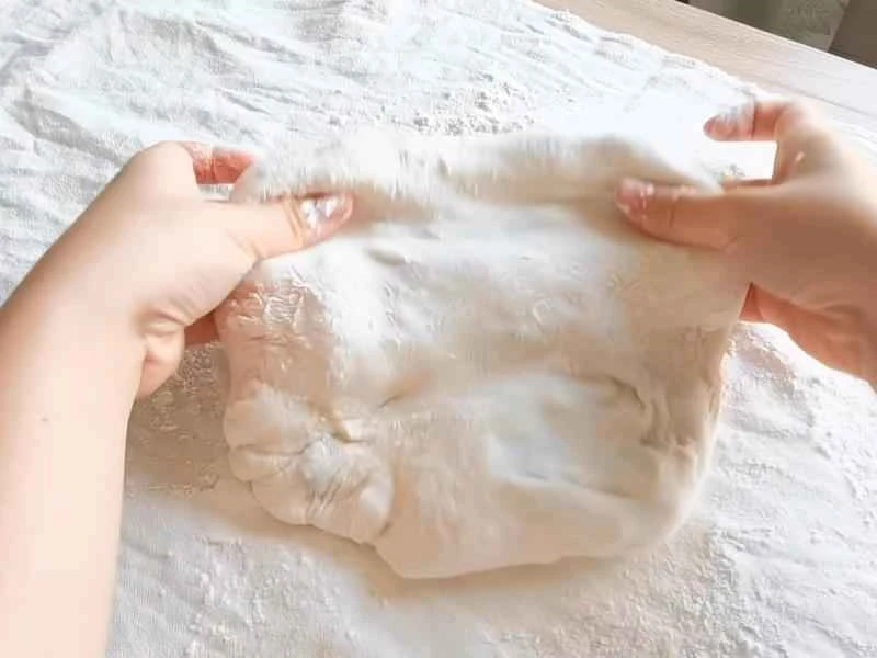 How to make pure milk hand-torn toast: Step 1