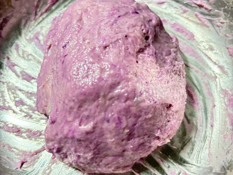 How to make pure milk hand-torn toast: Step 1