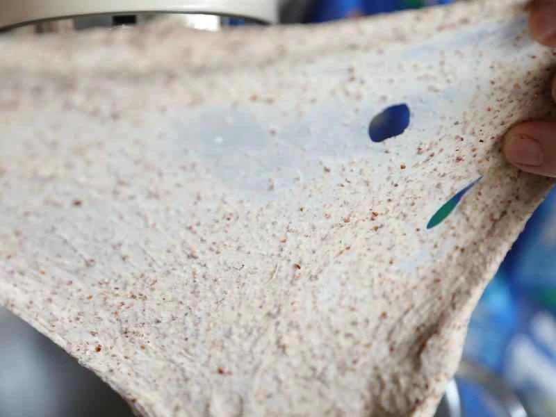 How to make pure milk hand-torn toast: Step 1