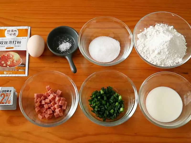 How to make pure milk hand-torn toast: Step 1