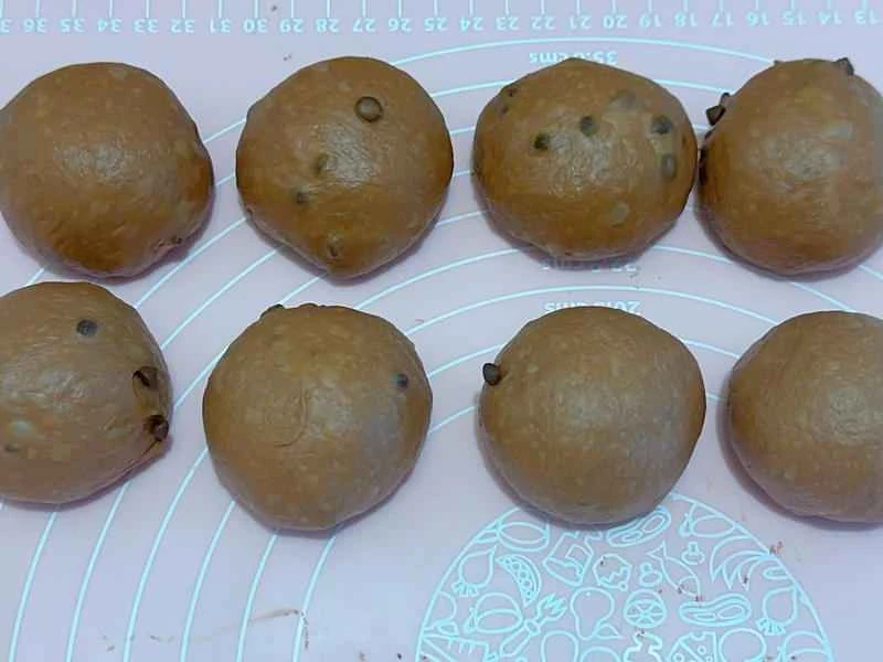 How to make pure milk hand-torn toast: Step 1