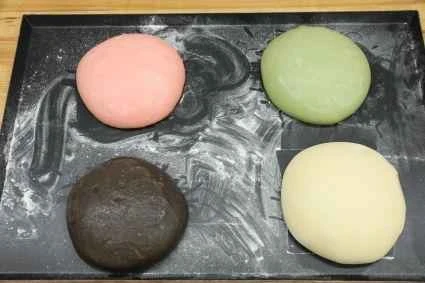 How to make pure milk hand-torn toast: Step 1