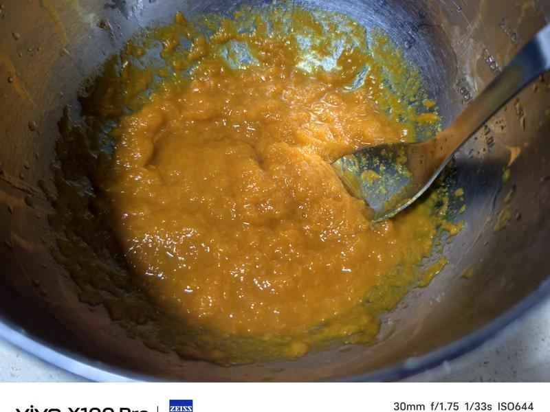 How to make pure milk hand-torn toast: Step 1