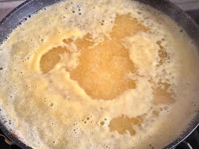 How to make pure milk hand-torn toast: Step 1