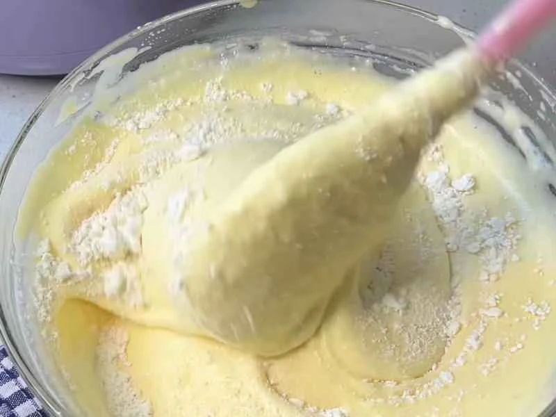 How to make pure milk hand-torn toast: Step 1