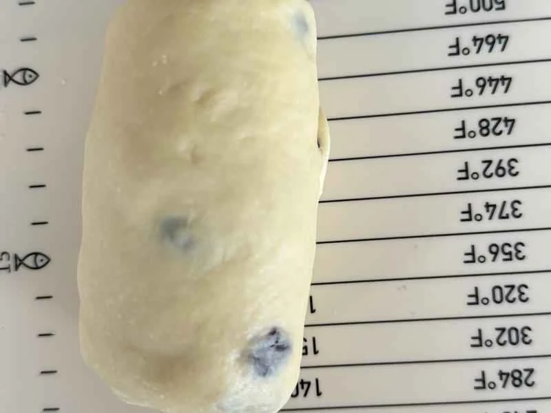 How to make pure milk hand-torn toast: Step 1