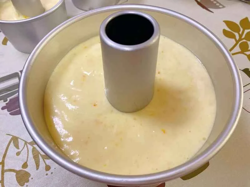 How to make pure milk hand-torn toast: Step 1