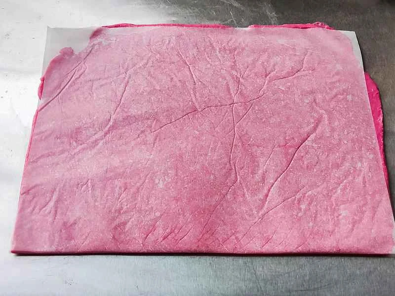 How to make pure milk hand-torn toast: Step 1