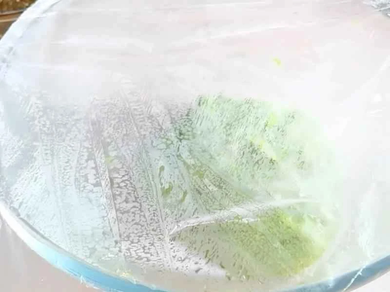 How to make pure milk hand-torn toast: Step 1