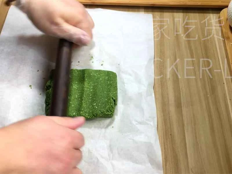 How to make pure milk hand-torn toast: Step 1