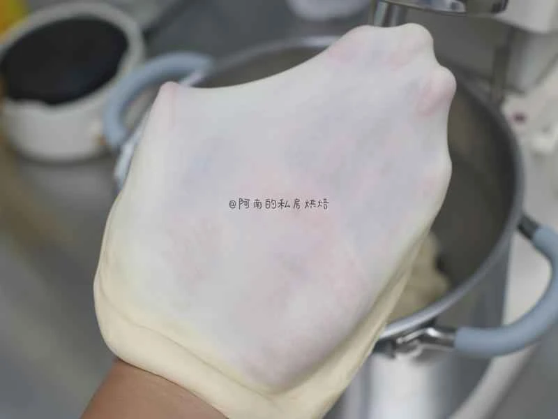 How to make pure milk hand-torn toast: Step 1