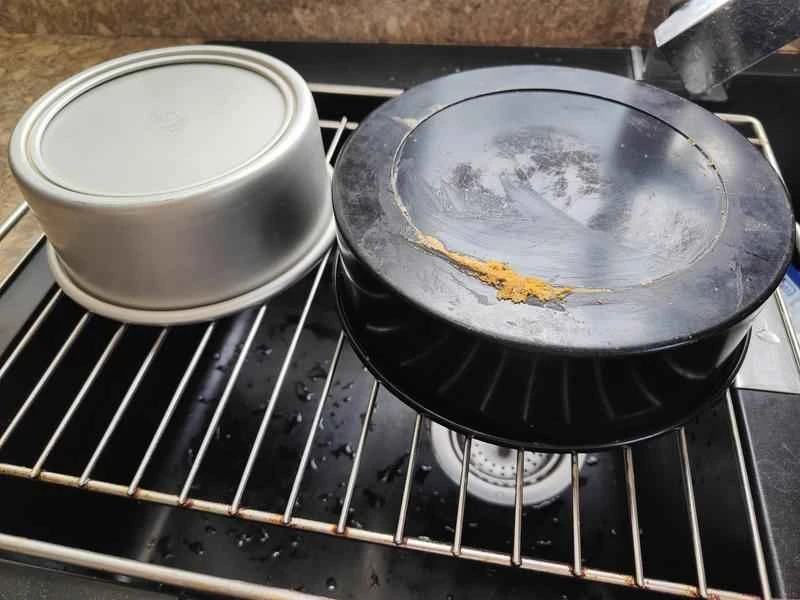 How to make pure milk hand-torn toast: Step 1