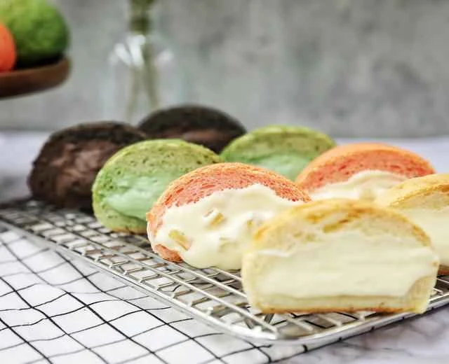 Pineapple Ice Bread Recipe