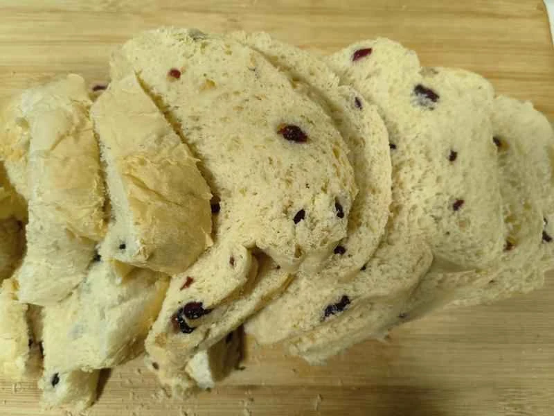 How to make pure milk hand-torn toast: Step 1