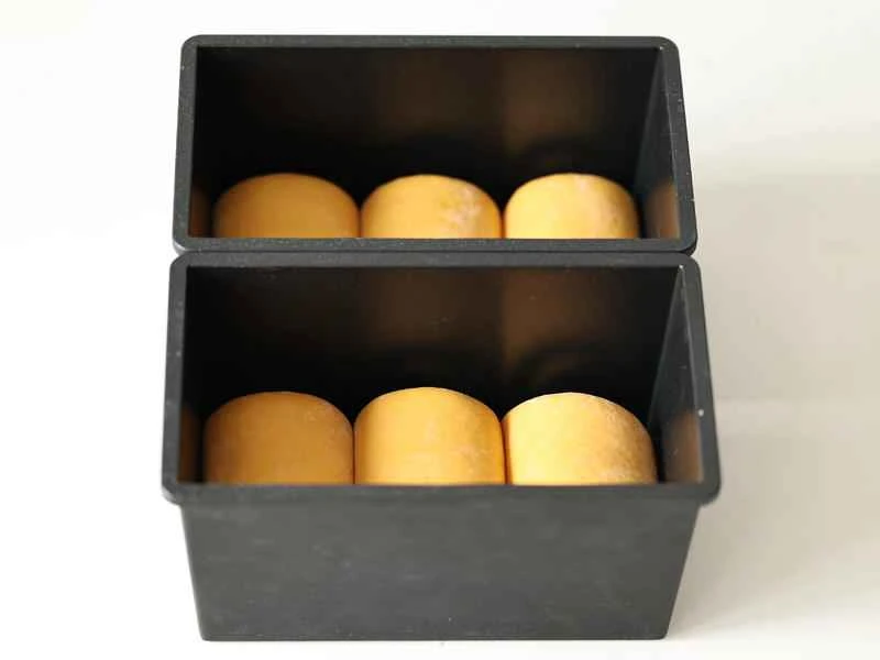 How to make pure milk hand-torn toast: Step 1