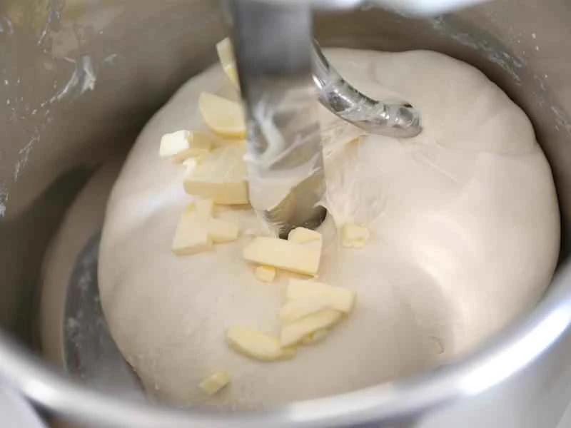 How to make pure milk hand-torn toast: Step 1