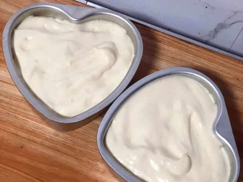 How to make pure milk hand-torn toast: Step 1