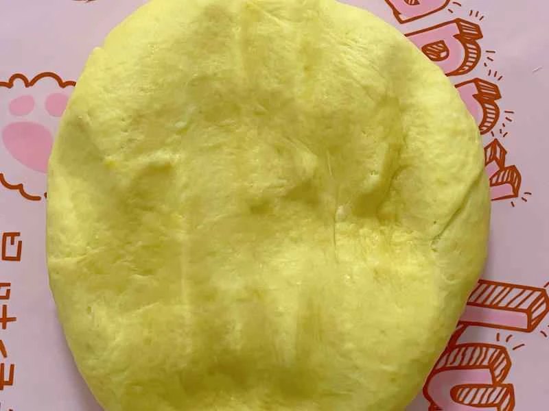 How to make pure milk hand-torn toast: Step 1