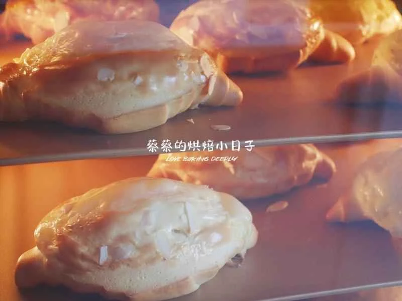 How to make pure milk hand-torn toast: Step 1